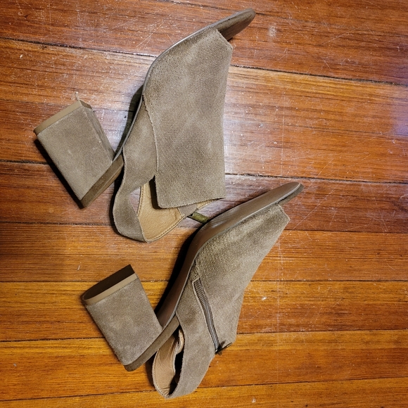 Abound Leather Suede Open Toe Heels - Picture 4 of 10